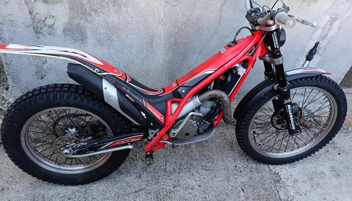 Moto de trial Gas Gas TXT PRO 2011 de segunda mano