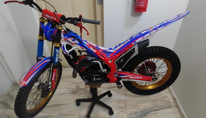 Moto de trial Beta FACTORY  2021 de segunda mano